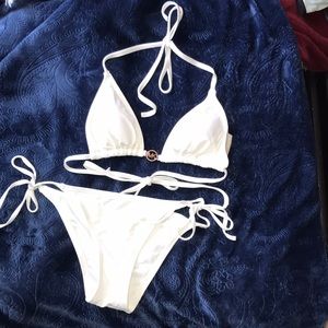Michael Kohrs bikini set